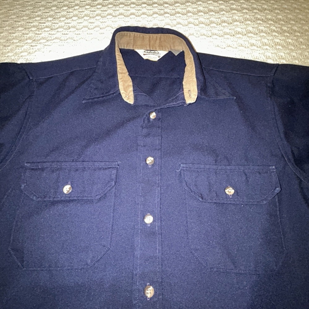 Vintage Cabelas Men's Large Navy Blue Button Down Work Shirt Corduroy Collar - Picture 2 of 6